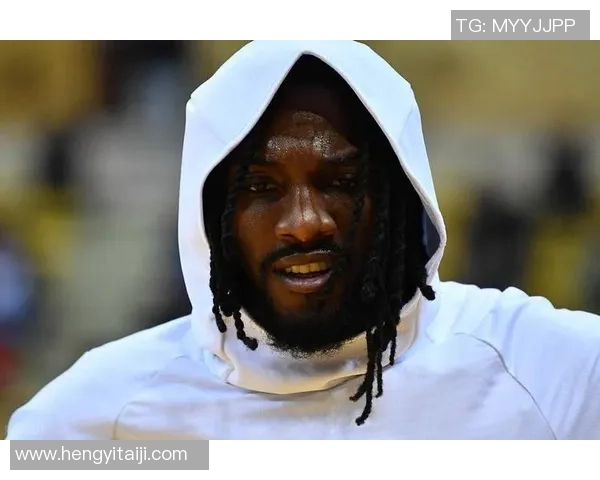 法国脏辫足球明星的传奇之路与场上风采解析